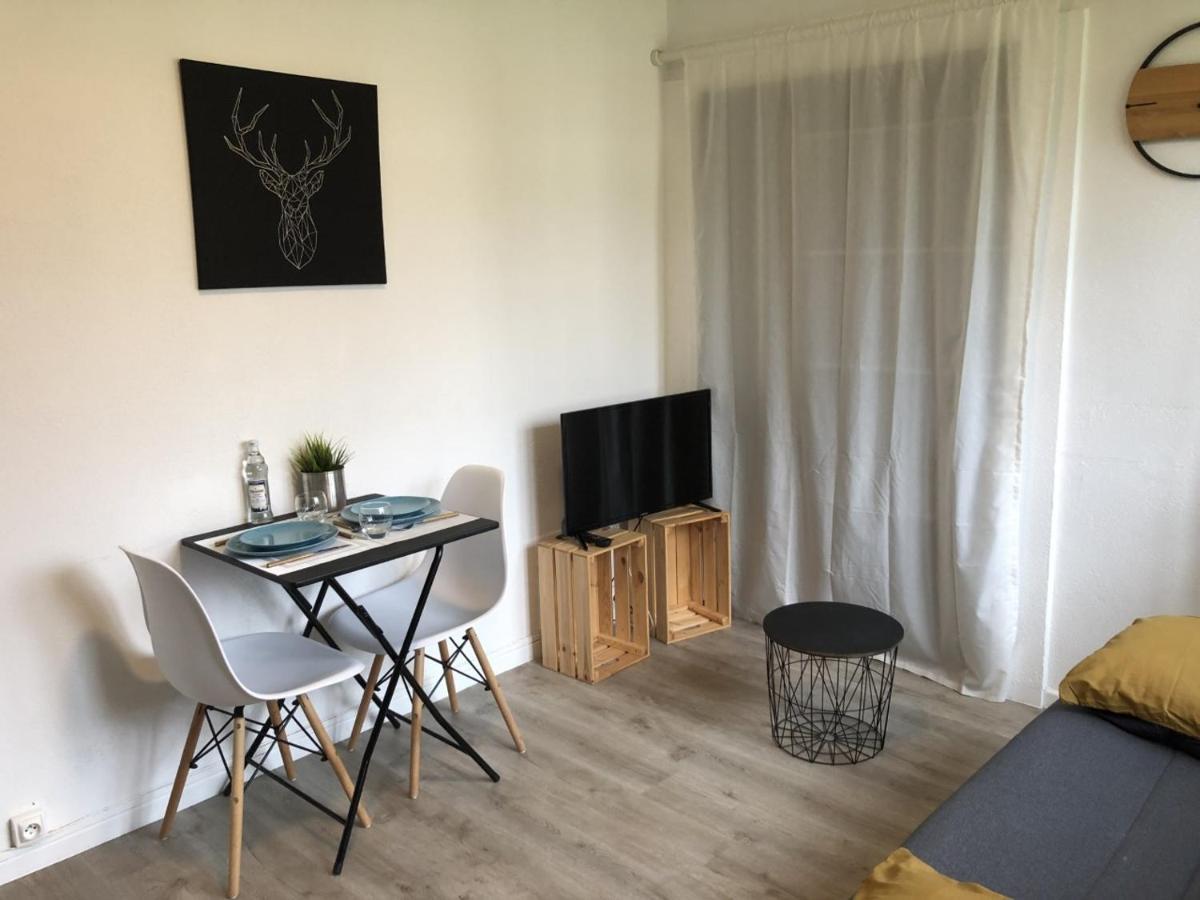 Le Pontarlier Apartment Екстериор снимка